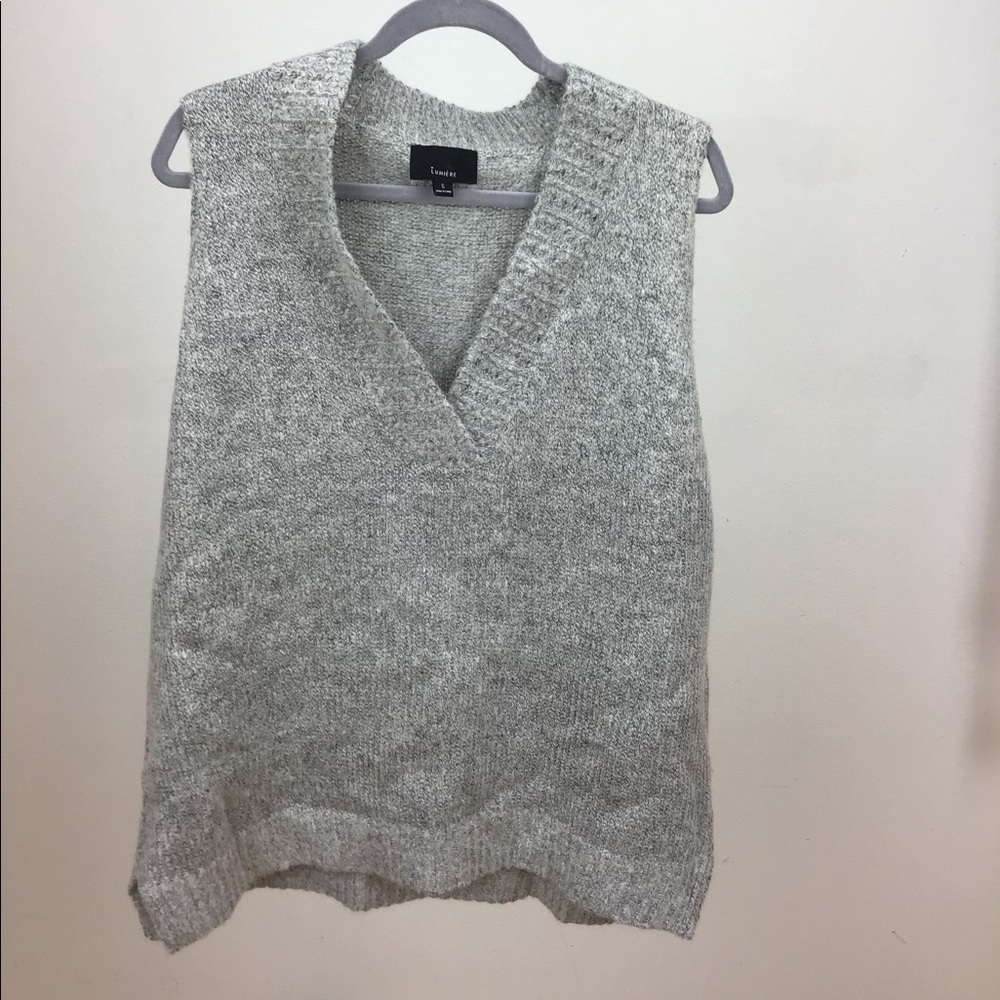 Sweater vest
